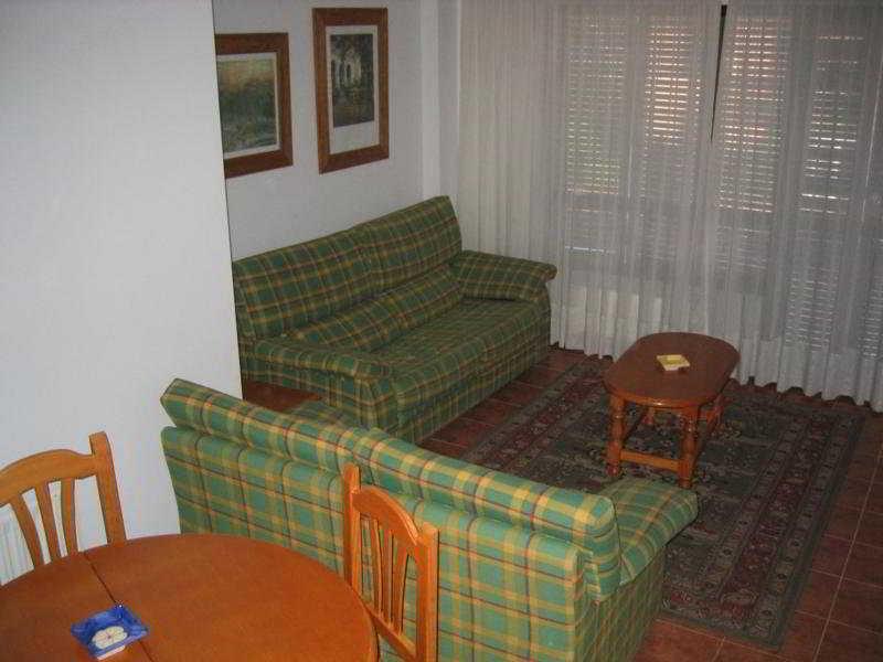 Abba Comillas Apartments Rum bild
